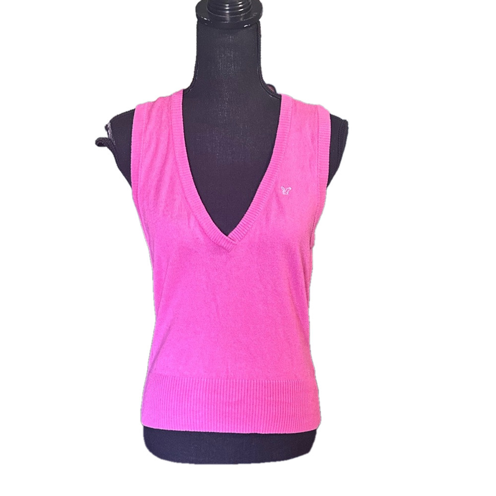 Cozy Trendy American Eagle Pink Sweater Vest – Soft Knit Layer Size L